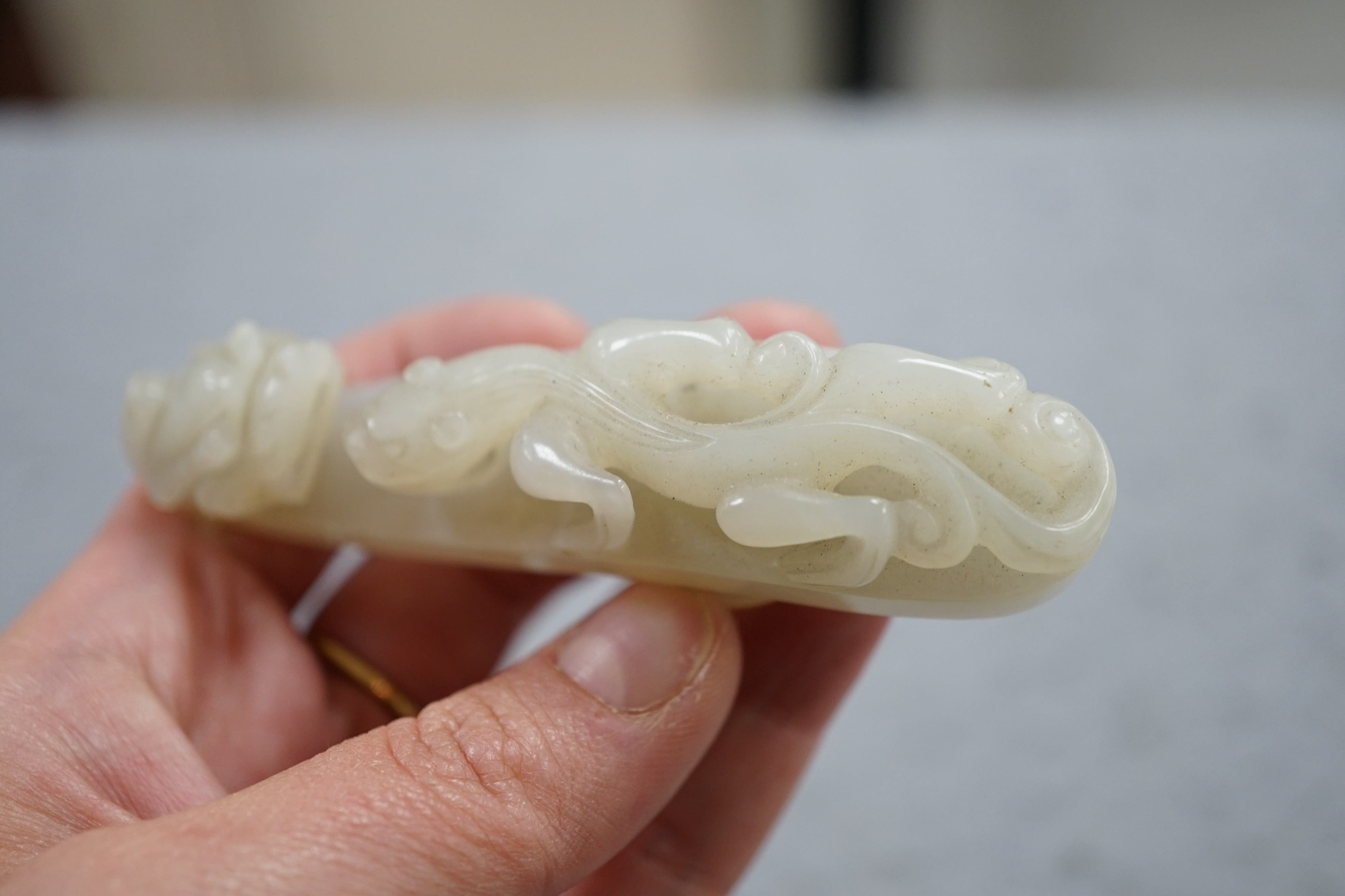 A Chinese white jade ‘dragon’ belt hook, 18th/19th century